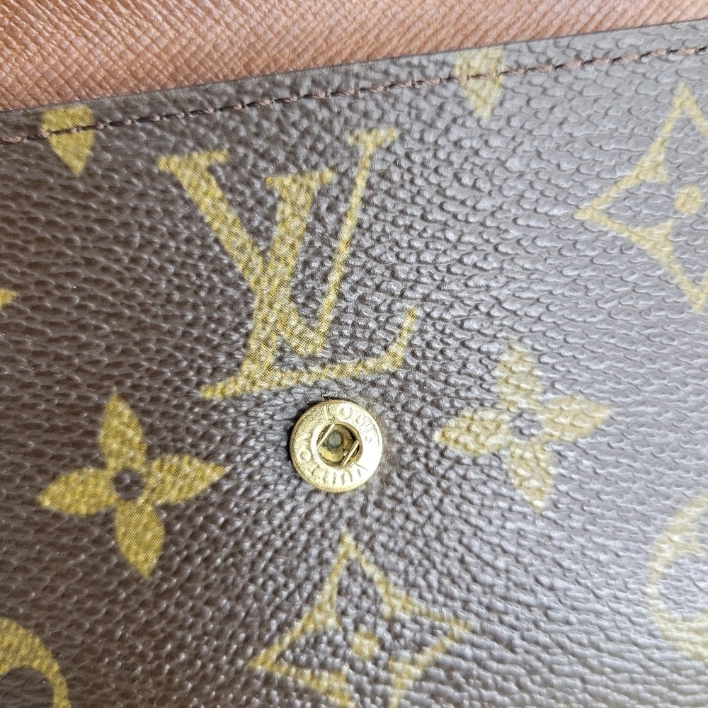 🔹️Louis Vuitton🔹️ Sarah WALLET WITH DUSTBAG AND BOX ✨️ - Picture 9 of 14